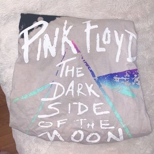 Pink Floyd Graphic Tee🤍